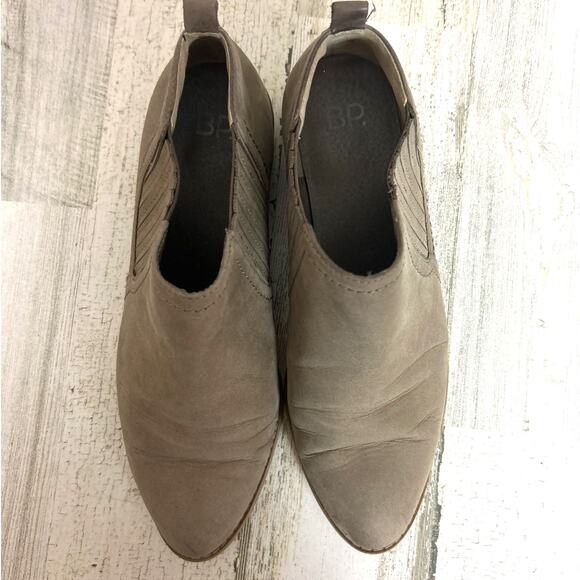 BP Women’s 7.5 Brown Gray Leather Western Heeled Ankle Boots with Side Stretch - Picture 3 of 7